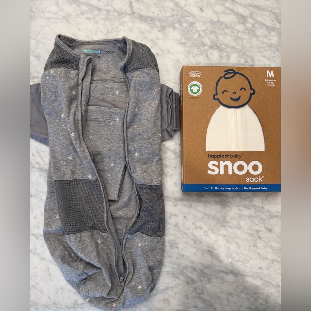2 Happiest Baby Snoo Sacks, Gray and White